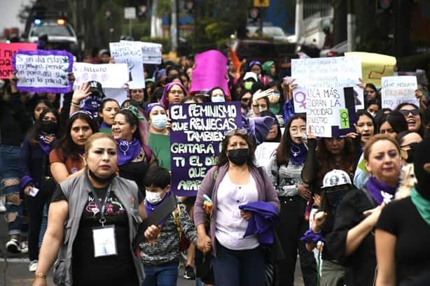 Estas son las mejores frases para carteles si vas a una marcha el 8M