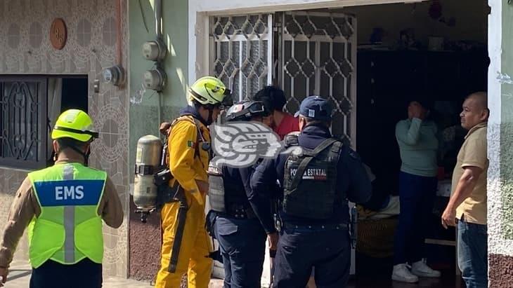 Rescatan a hombre que se desvaneció al interior de su domicilio en Orizaba