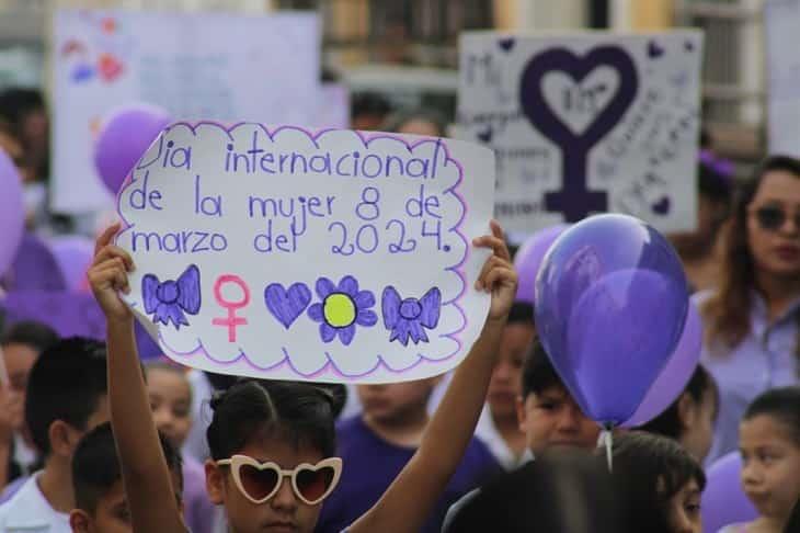 Primaria de Misantla realiza marcha; promueven respeto e igualdad de género 