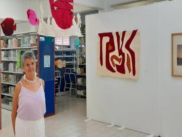 Luz Aldape comparte Arte textil en la Universidad Cristóbal Colón