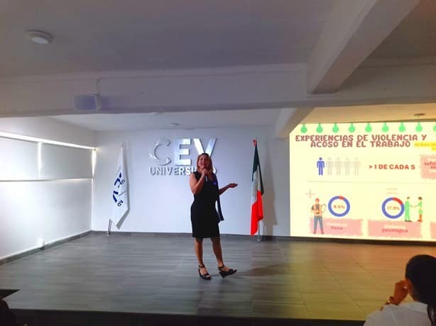 Fundación Abogadas con Perspectiva realiza conferencias por Día de la Mujer en Boca del Río