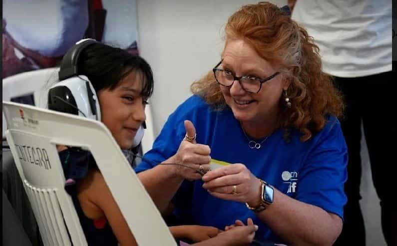 Jornada humanitaria de audiología un programa que cambia vidas