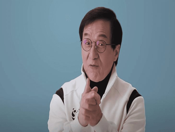 Foto de Jackie Chan causa revuelo en redes, esta es la razón