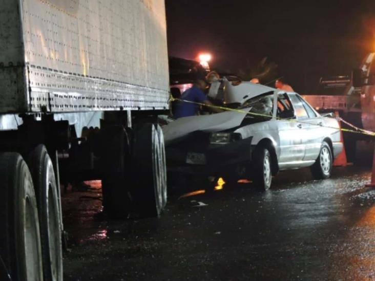 Trágico choque en la carretera Tierra Blanca-El Jícaro deja una mujer muerta