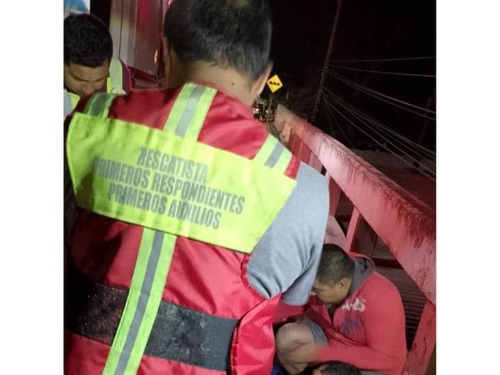 Motociclistas derrapan en el Boulevard Córdoba-Fortín; uno de ellos huyó