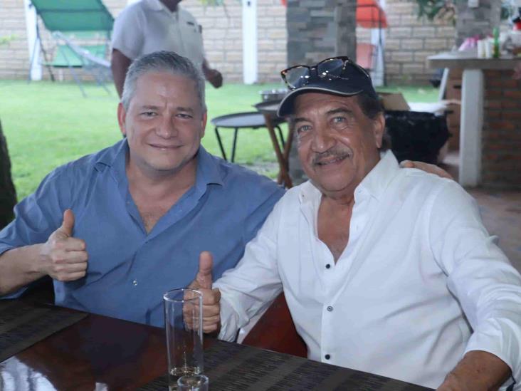 Amigos realizan comida con causa a favor de Luis Antonio ´El Pollo’ Pérez Fraga