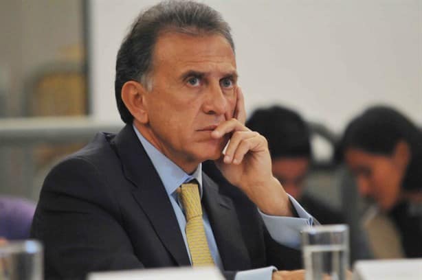 Fiscalía de la República debe investigar acusaciones contra Yunes Linares, advierte AMLO