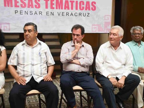 Recibe Pepe Yunes propuestas ciudadanas de 500 mesas de trabajo