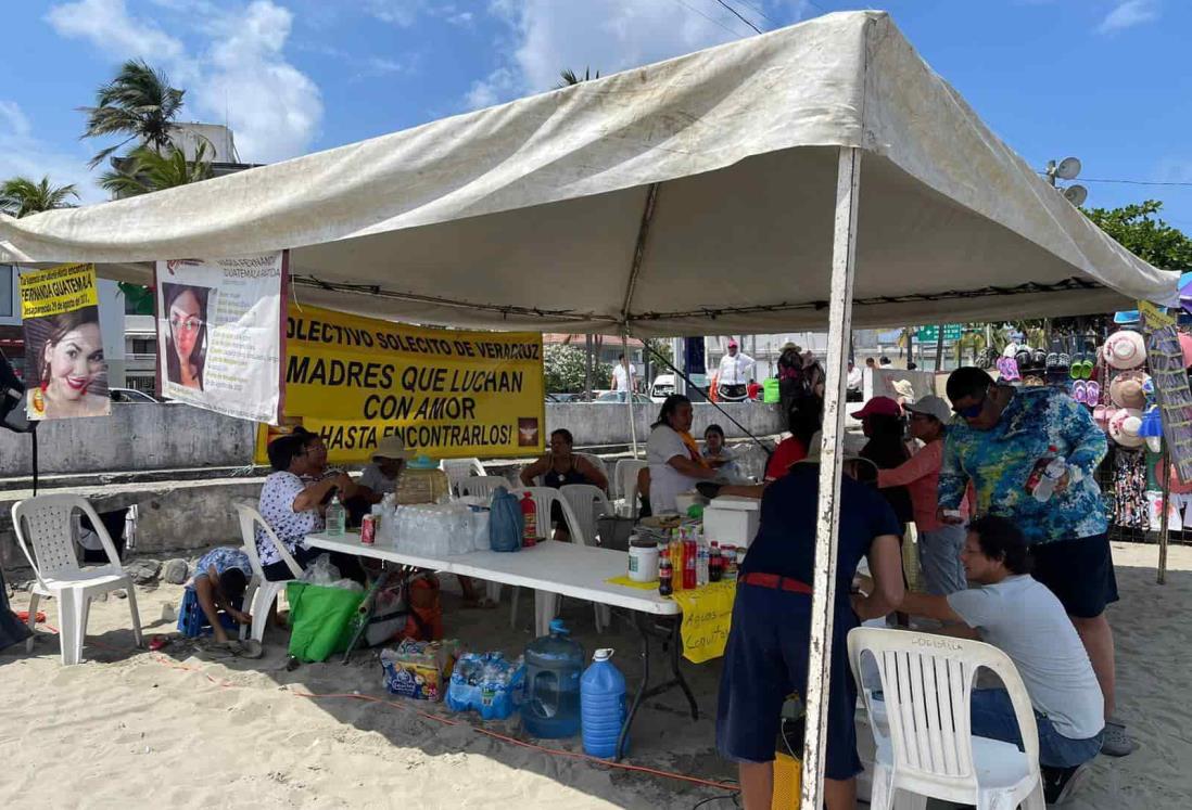 Colectivo Solecito recauda fondos en playa Villa del Mar en Veracruz