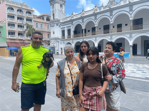 Turistas elogian playas de Veracruz en Semana Santa pese a precios altos