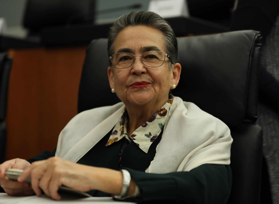 Senadora Gloria Sanchez pone en su lugar a Claudia Balderas