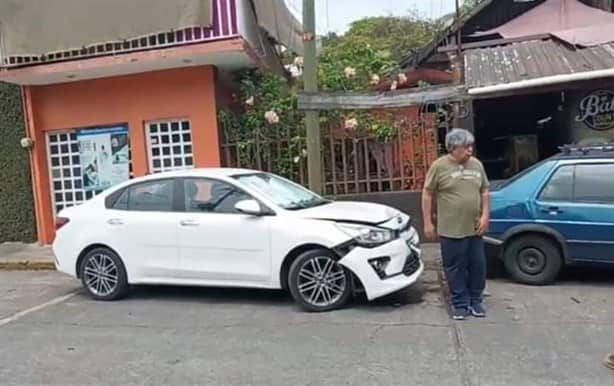 Choque en calles de Córdoba deja dos personas lesionadas