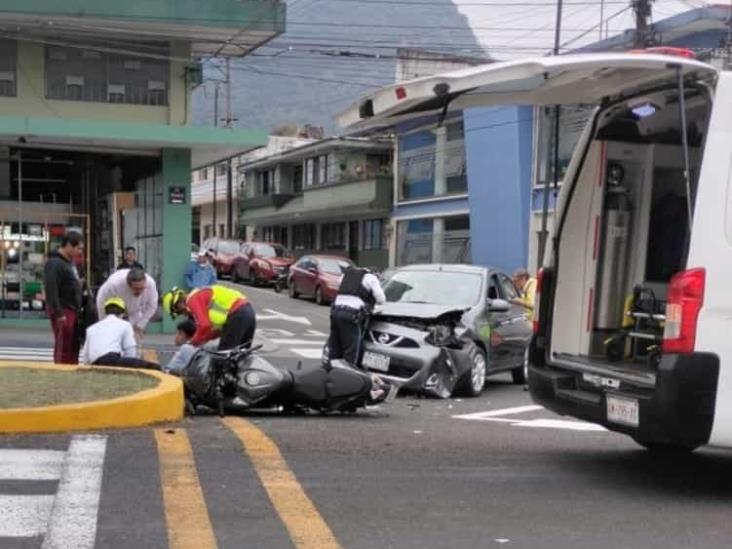 Fuerte choque en centro de Orizaba deja un lesionado