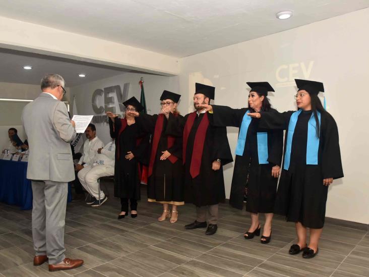 El Centro de Estudios Veracruz CEV Universidad realizó ceremonia de graduación en posgrados