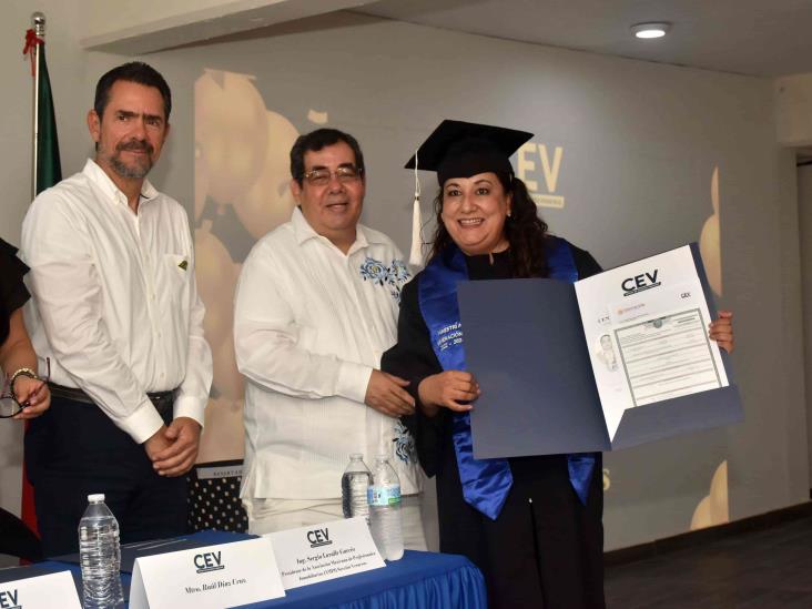 El Centro de Estudios Veracruz CEV Universidad realizó ceremonia de graduación en posgrados