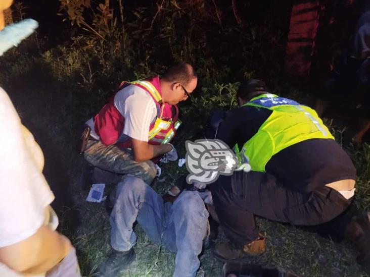 Dos motociclistas graves tras perder el control y derrapar en Fortín