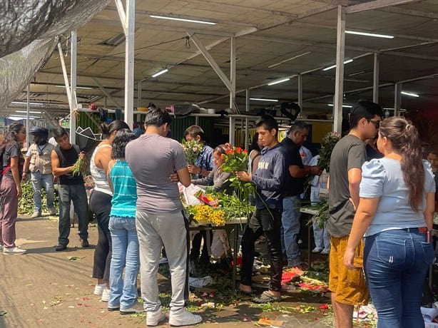 Aumenta venta de flores en Veracruz gracias al Día de las Madres 2024