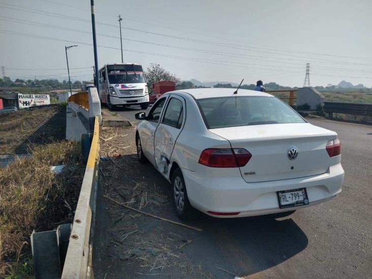 Accidente múltiple en la Córdoba-Amatlán deja tres personas lesionadas