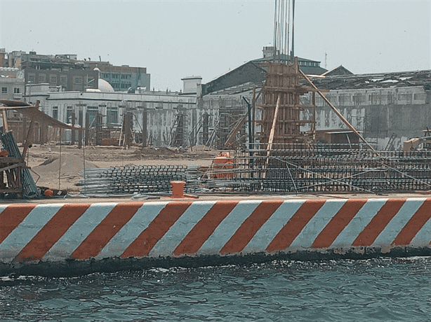 Avanzan trabajos de la Plaza del Heroísmo en el Malecón de Veracruz