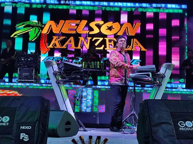 Nelson Kanzela hizo bailar a todos en la Feria Ganadera Ylang-Ylang