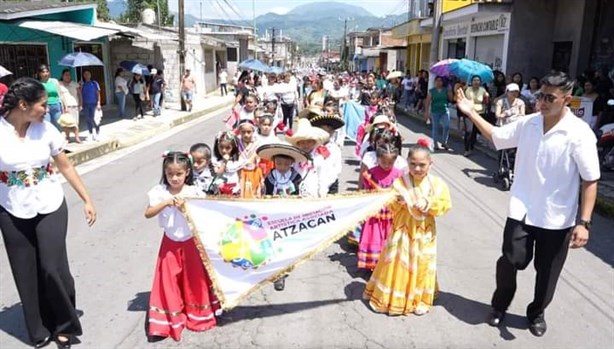 Escuela de Iniciación Artística de Atzacan recibe reconocimiento de Bellas Artes