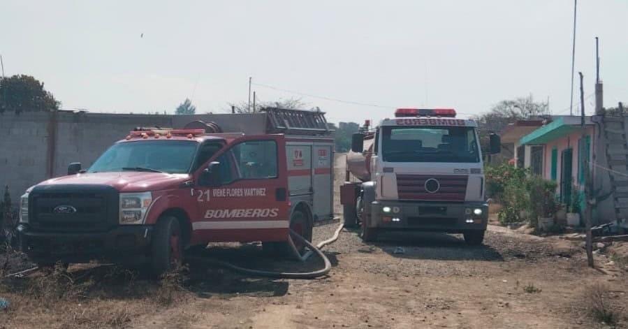 Se incendia casa abandonada en colonia de Xalapa; la utilizaban viciosos