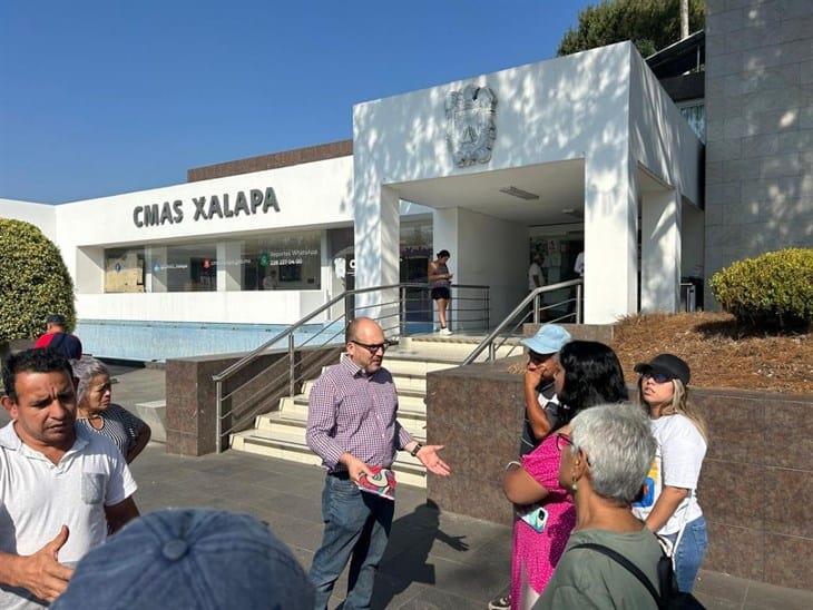 Se manifiestan en CMAS ante falta de agua en Xalapa; reportan hasta un mes sin servicio