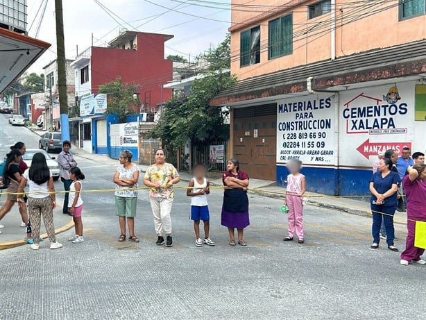 Vecinos de Xalapa continúan protestando por falta de agua