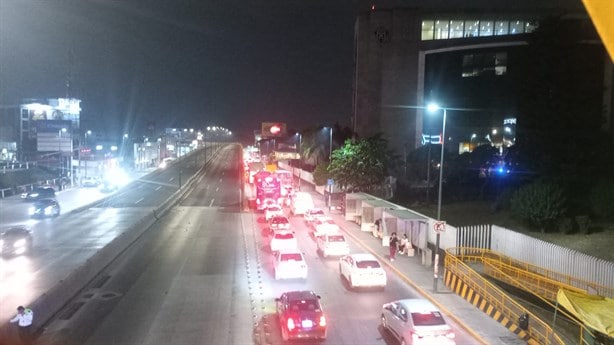 Manifestaciones por falta de agua en Xalapa ‘ahogan’ la ciudad en viernes de quincena