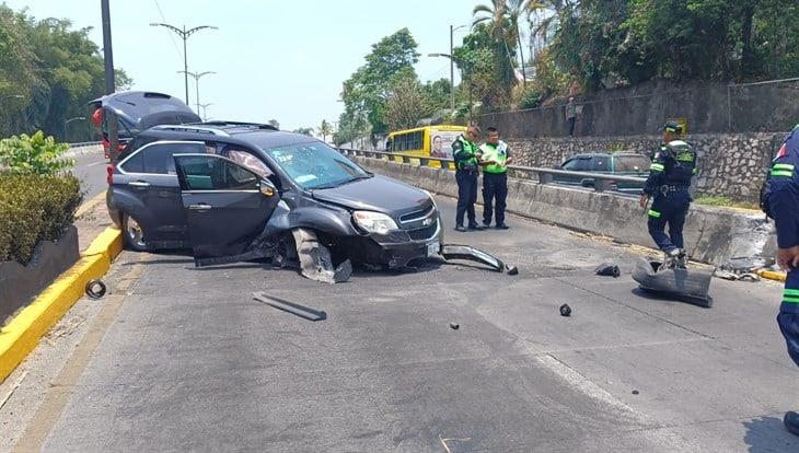 Se registra fuerte accidente automovilístico en el Boulevard Tratados de Córdoba