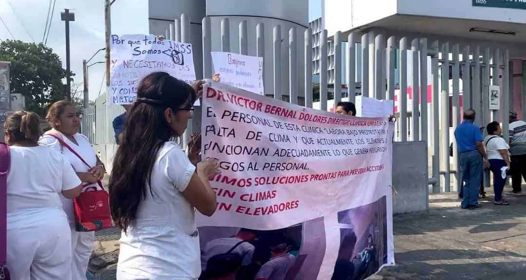 Por tercer día, se manifiestan trabajadores del IMSS en Veracruz