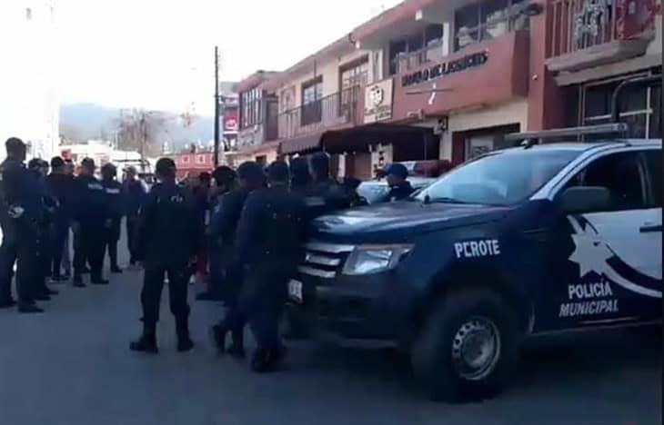 ¡A quemarropa y a plena luz del día! Taxista es ejecutado en Perote