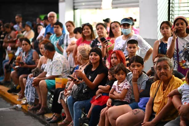 Turismo y familias disfrutaron del segundo Papaqui de Carnaval de Veracruz 2024 | VIDEO