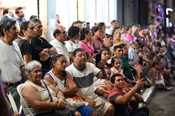 Turismo y familias disfrutaron del segundo Papaqui de Carnaval de Veracruz 2024 | VIDEO