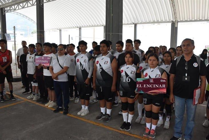 Planteles de TEBAEV realizan torneo de voleibol en Río Blanco