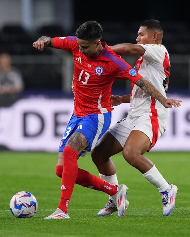 Chile debuta en Copa América con empate