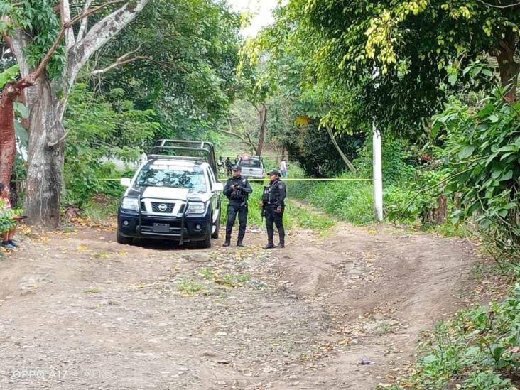 Hallan un cuerpo decapitado en un cañal de Omealca