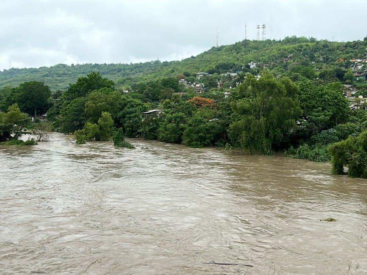 Sube nivel de ríos al norte de Veracruz; autoridades, en alerta