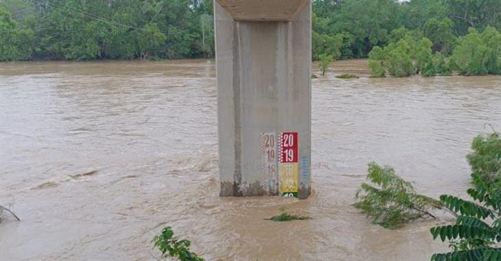 Río Cazones superó su nivel, pero se espera que comience a descender