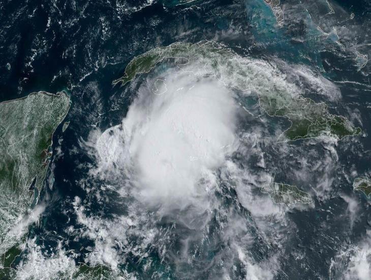 ¿Se debilitará el huracán Beryl a tormenta tropical?