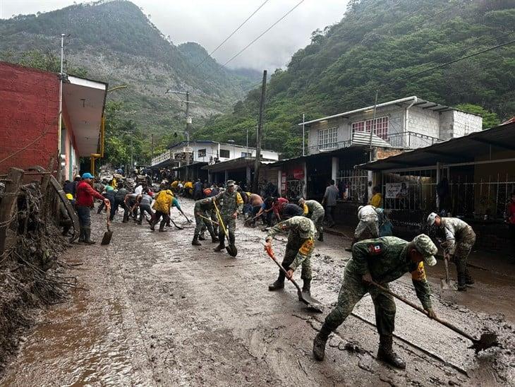 Activan Plan DN-III-E en 9 municipios veracruzanos tras deslaves e inundaciones