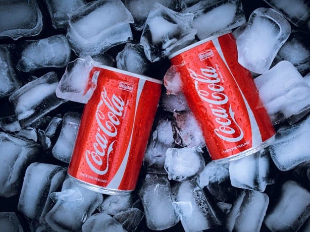 Coca Cola: ¿Cuántas cucharadas de azúcar contiene una lata de refresco?