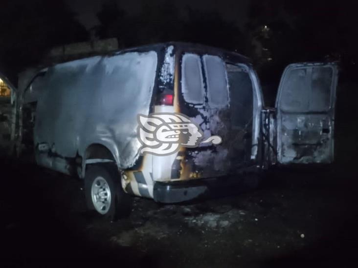 Motociclista pierde la vida sobre la autopista Córdoba-Puebla; lo golpeó una camioneta