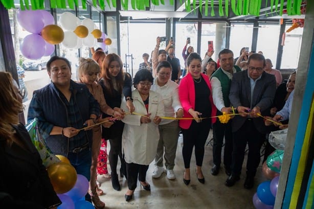 Inauguran en Xalapa lactario en Dirección de Salud