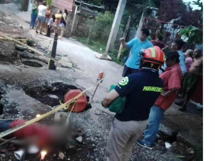 En Atoyac, accidente fatal de un hombre por falta de señalización; exigen justicia