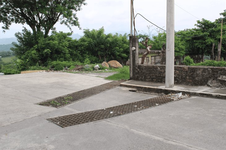 Piden canalización de agua pluvial en colonia Manuel Villaraus de Misantla