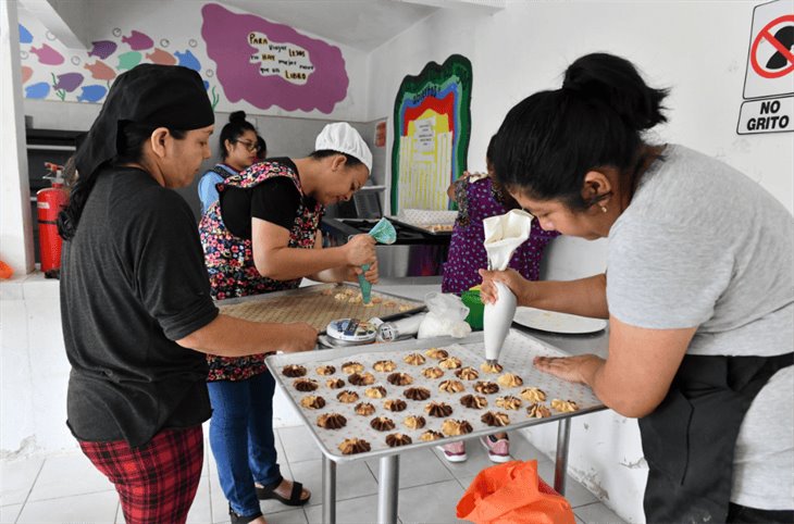 16 centros comunitarios llevan a cabo cursos de verano en Xalapa, checa esto