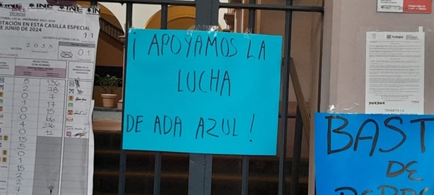 No al cierre de albergue de animales Ada Azul en Xalapa, protestan en Ayuntamiento