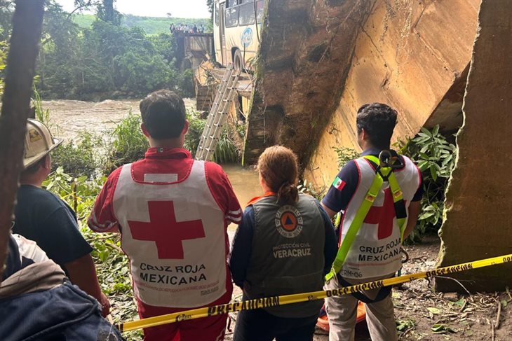 Identifican a fallecido en el colapso de puente Tenejápam en Omealca