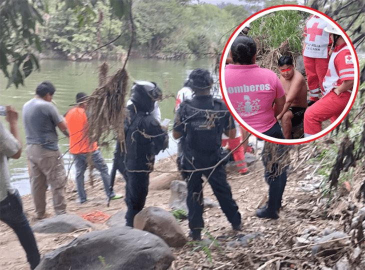 Rescatan a joven en el río Bobos; se metió a nadar y casi termina ahogado